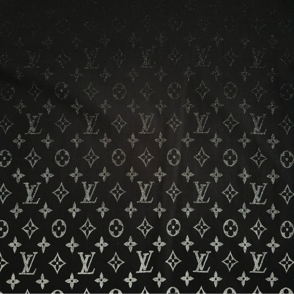 Louis Vuitton Black Monogram Gradient Men’s Short Sleeve T-Shirt - Picture 2 of 5